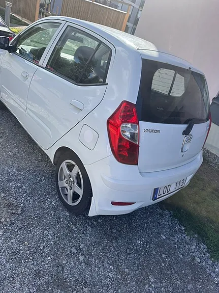 Hyundai I10 2011 photo 3