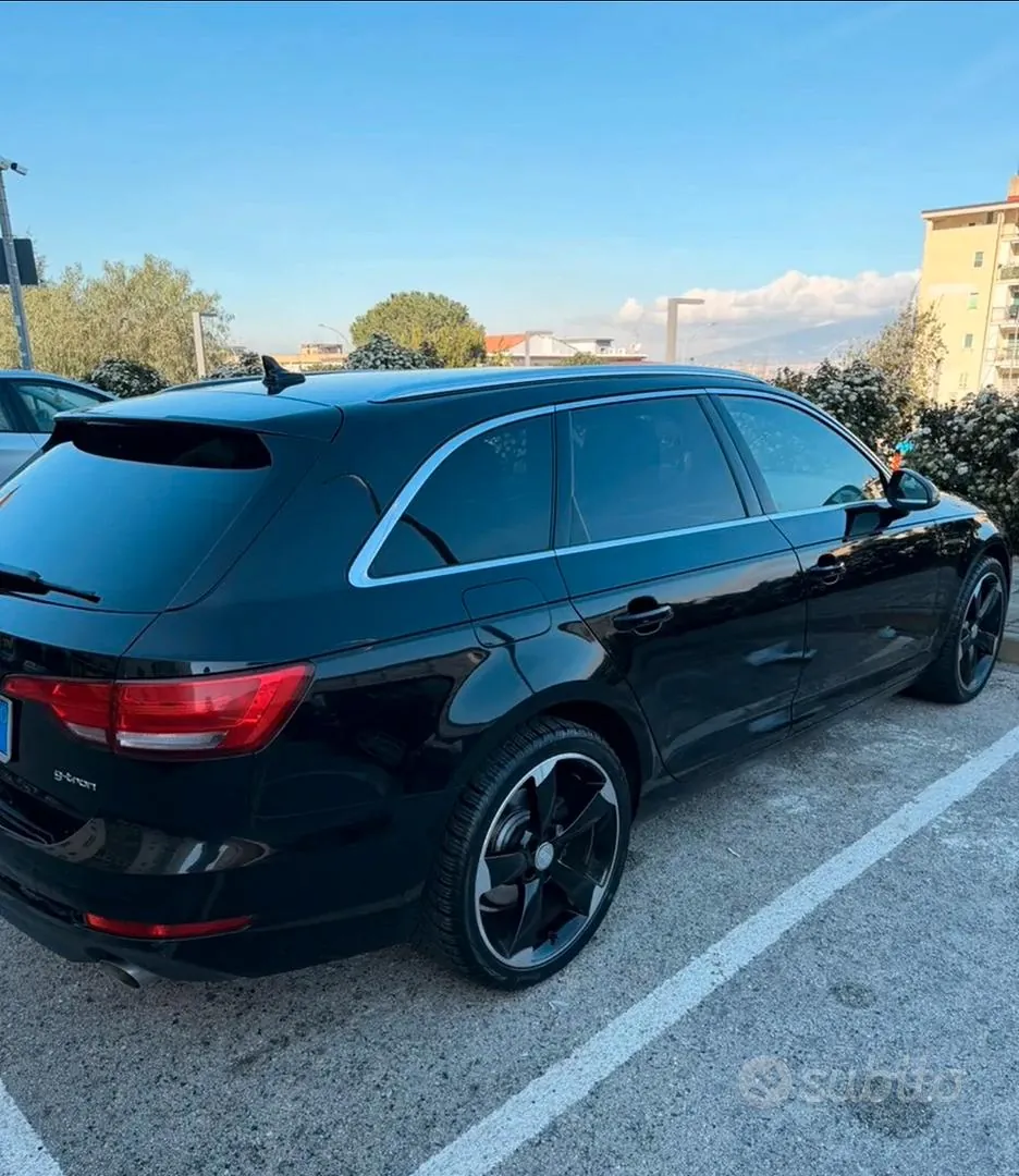 Audi A4 2018 photo 5