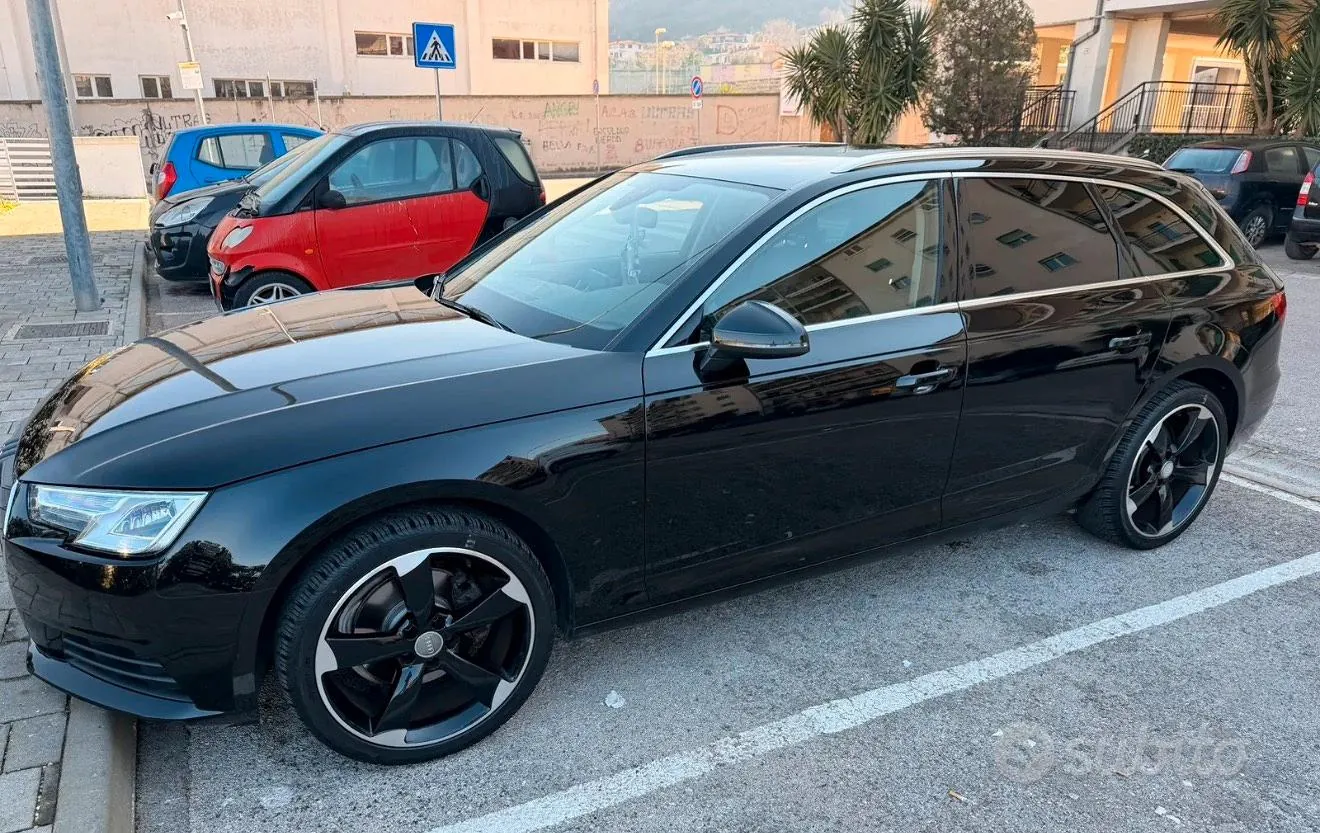 Audi A4 2018 photo 2