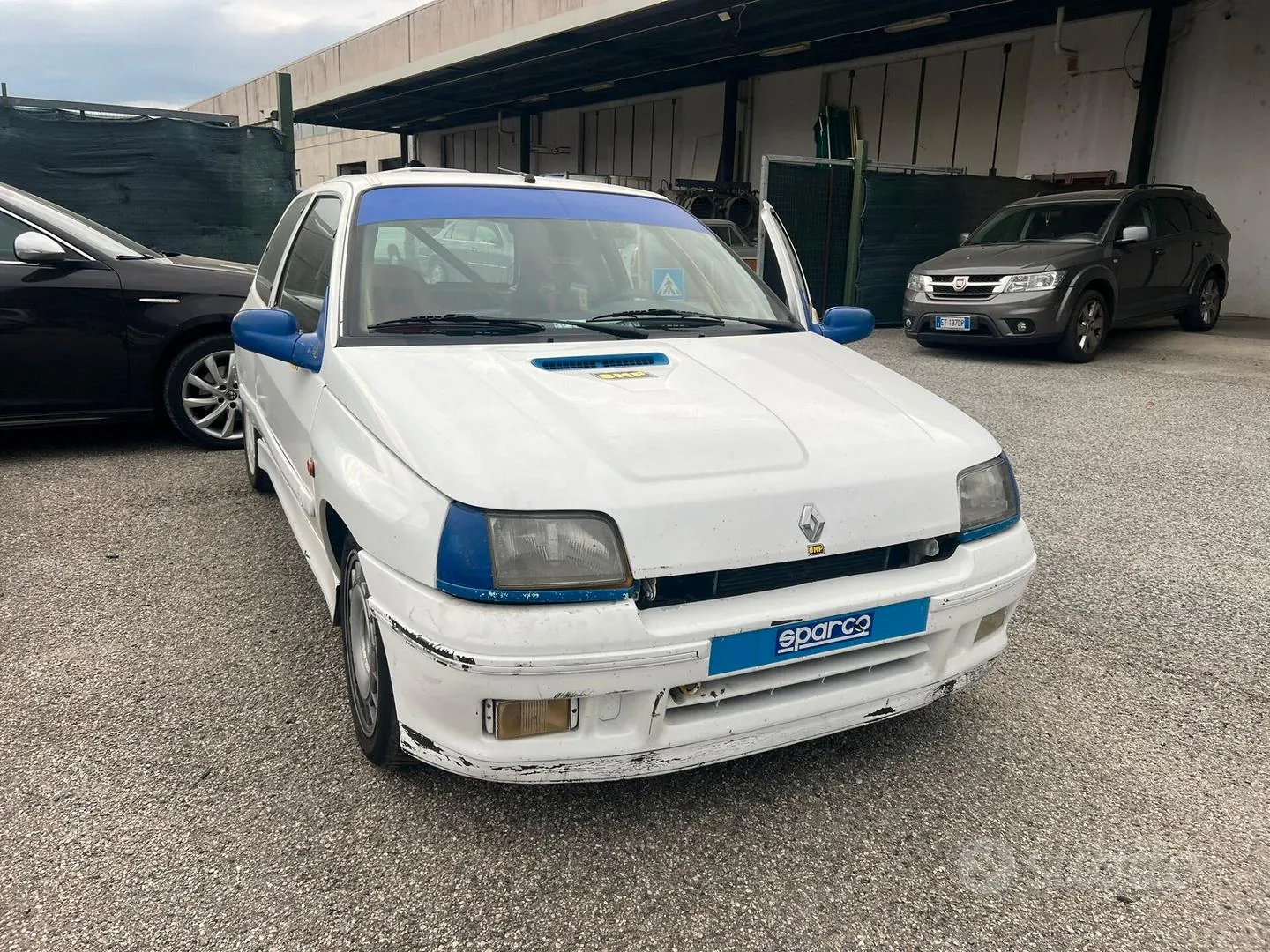 Renault Clio 1993 photo 5