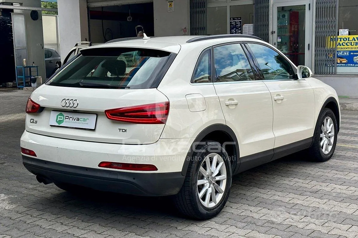 Audi Q3 2013 photo 5
