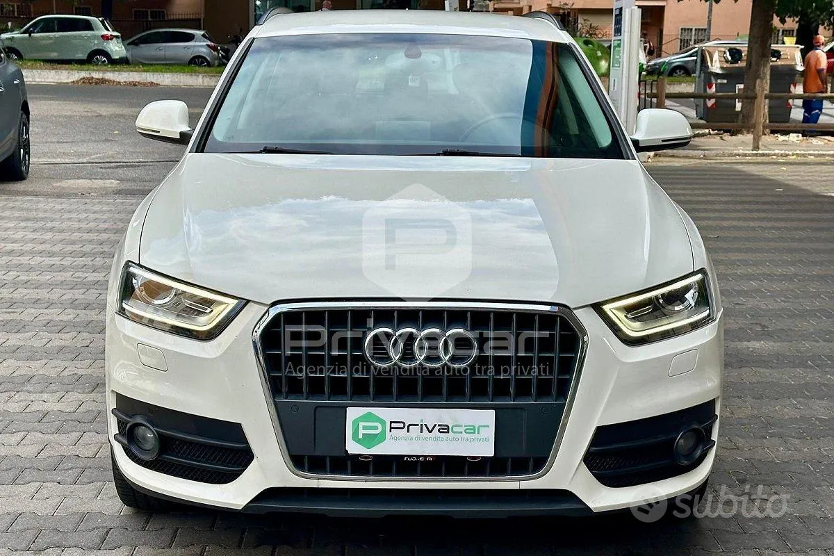 Audi Q3 2013 photo 2