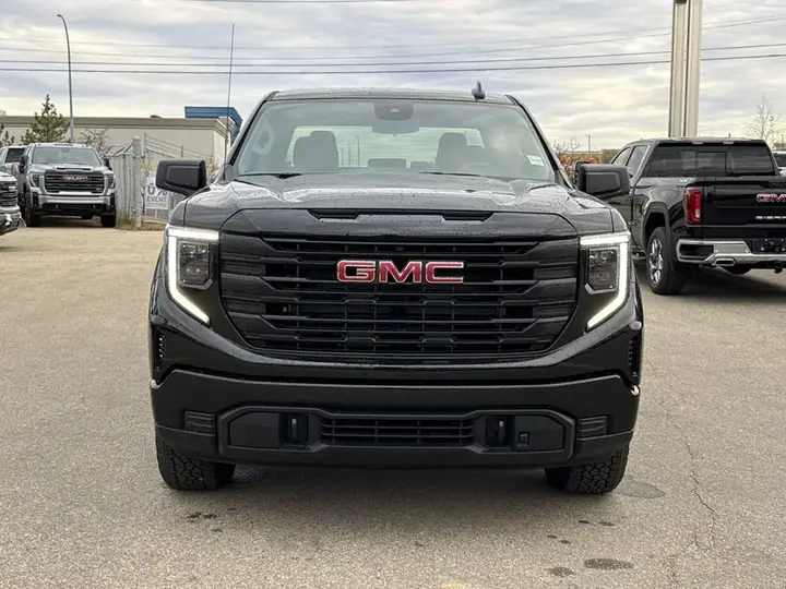 GMC Sierra 1500 2026 photo 3