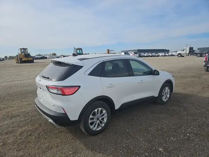 Ford Escape 2020 photo 4