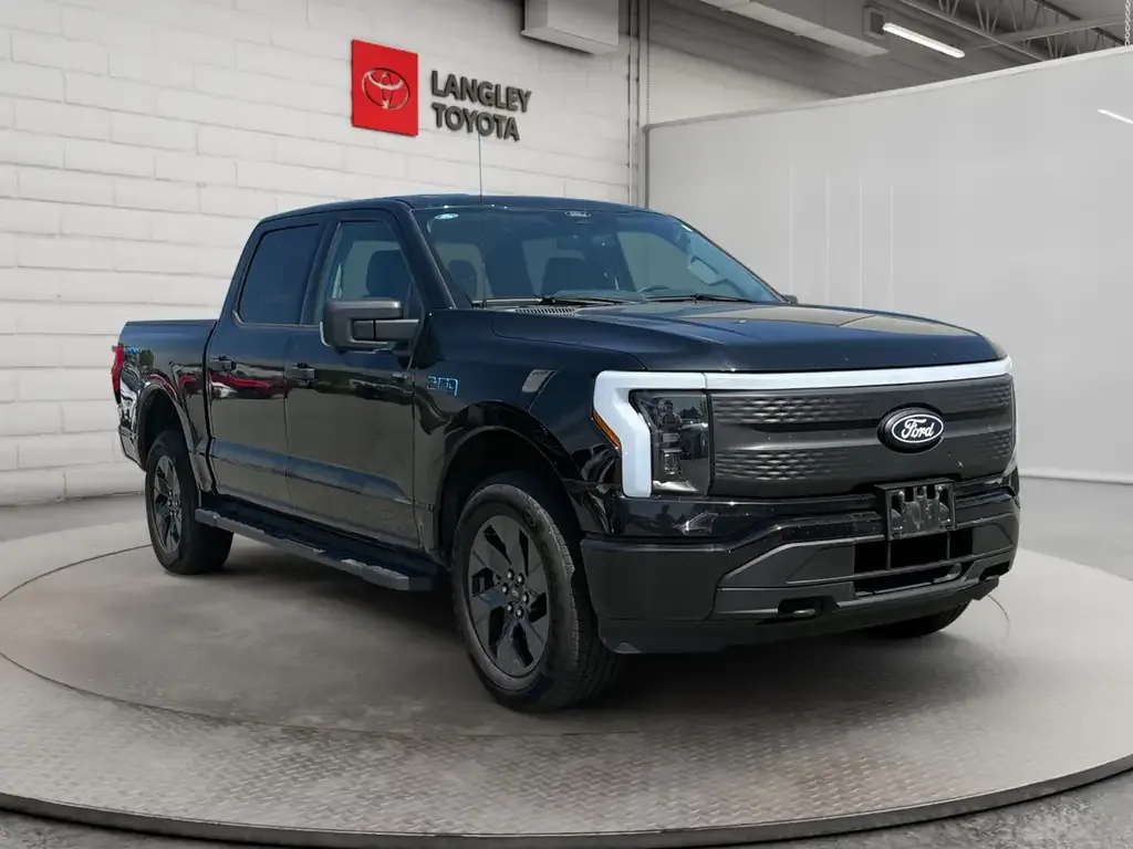 Ford F-150 Lightning 2024 photo 3