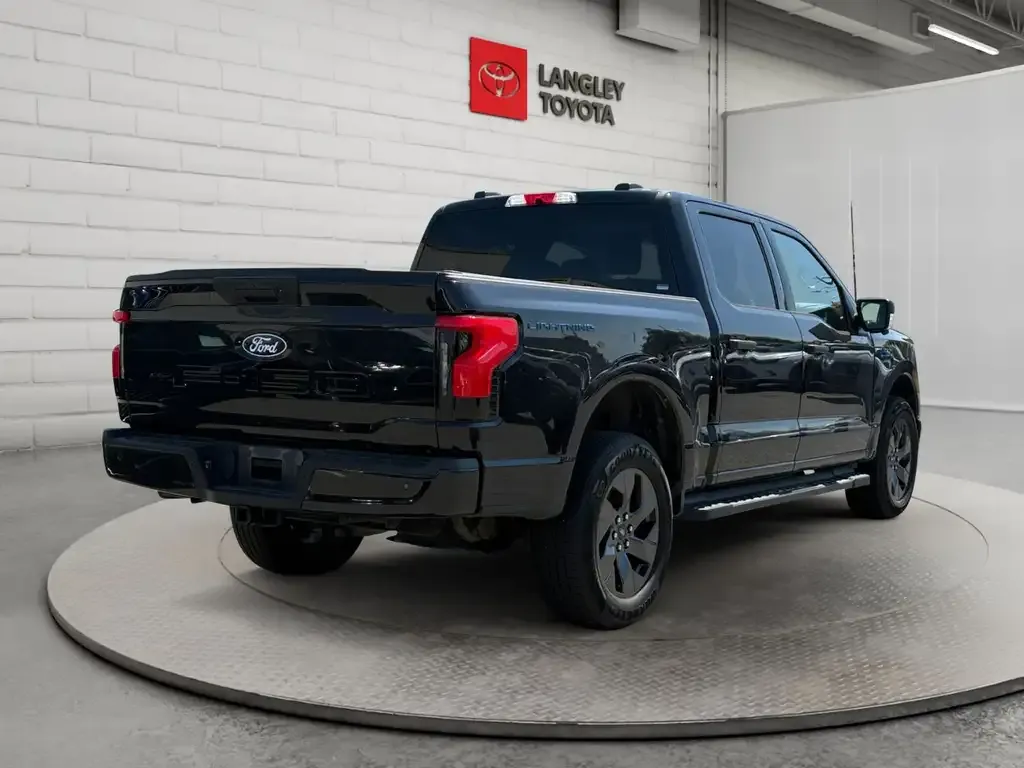 Ford F-150 Lightning 2024 photo 5