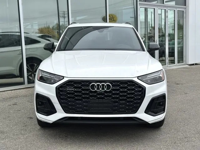 Audi Q5 2023 photo 2