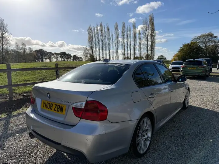 BMW 3 Series 2008 photo 5