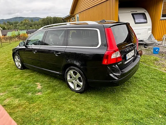 Volvo V70 2012 photo 3