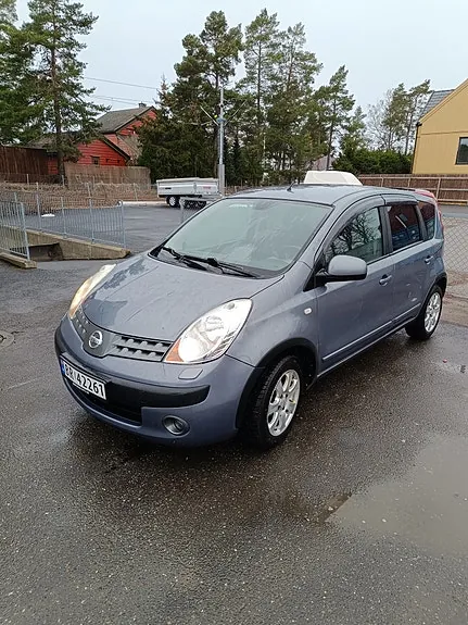 Nissan Note 2007 photo 2