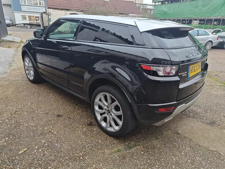 Land Rover Range Rover Evoque 2013 photo 4