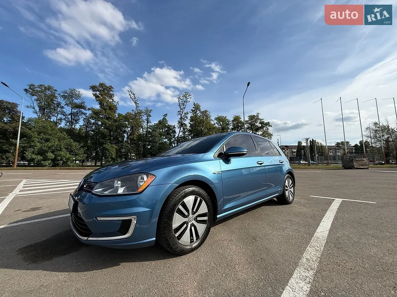 Volkswagen E-Golf 2016 photo 3
