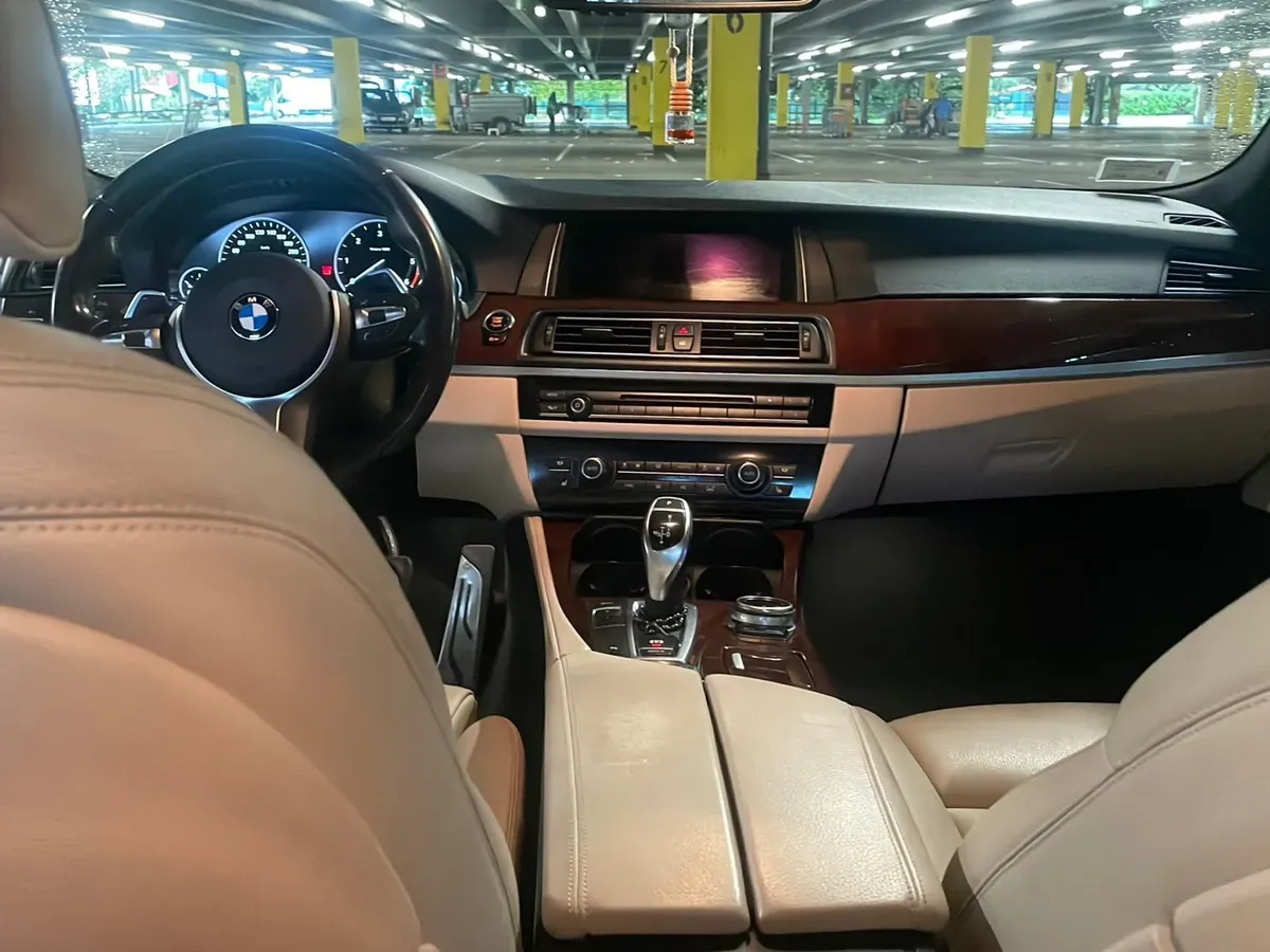 BMW 5 Series 2014 photo 3