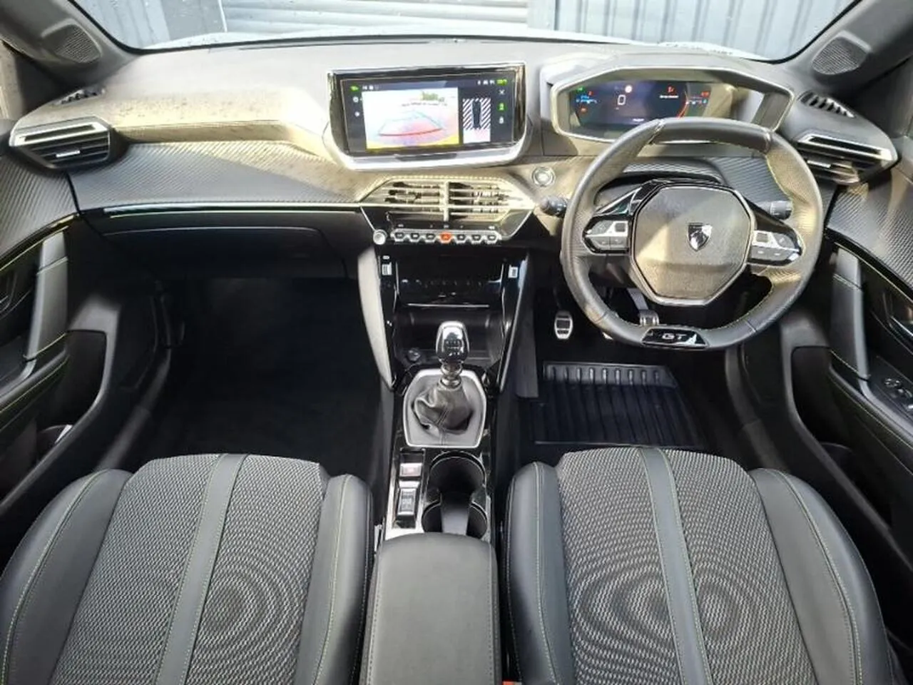 Peugeot 208 2026 photo 3
