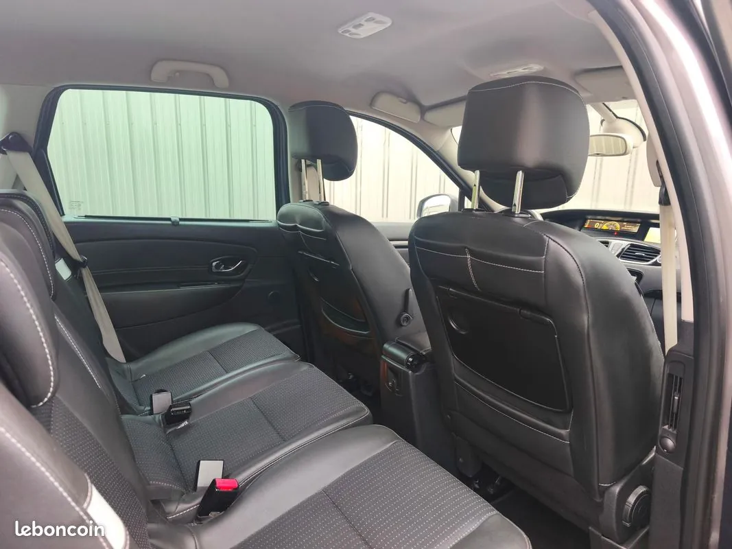 Renault Scenic 2013 photo 5