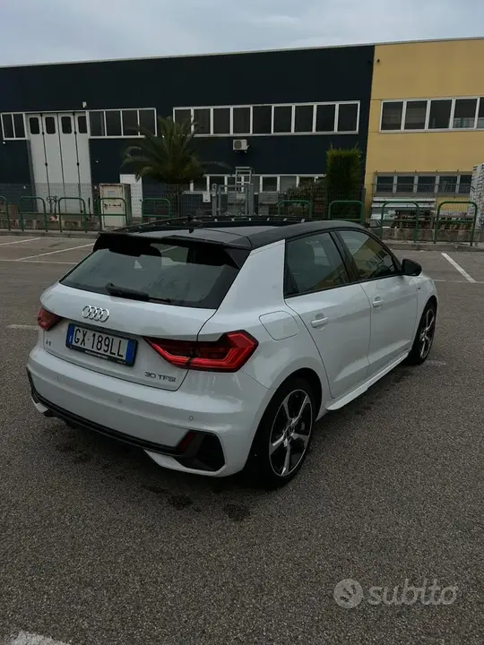 Audi A1 Sportback 2023 photo 3