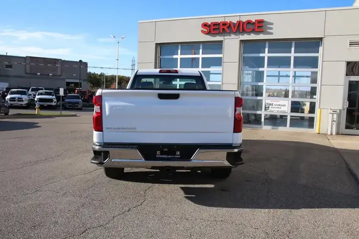 Chevrolet Silverado 1500 2024 photo 5