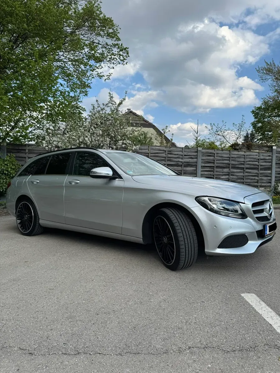 Mercedes-Benz C-Class 2015 photo 2