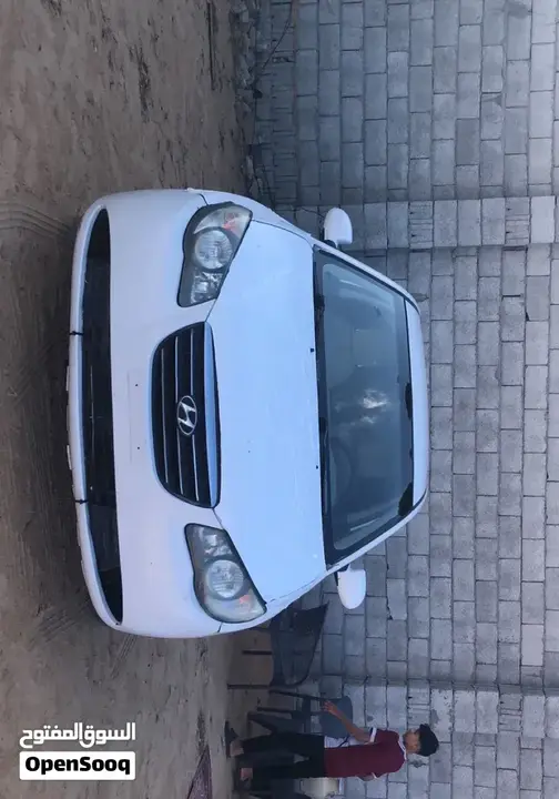 Hyundai Elantra 2009 photo 3
