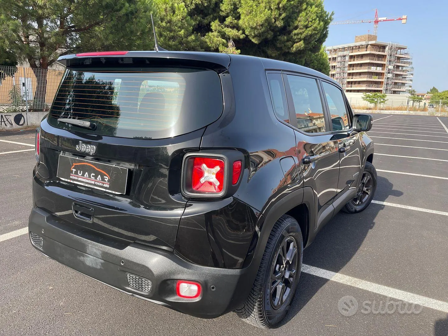 Jeep Renegade 2023 photo 3