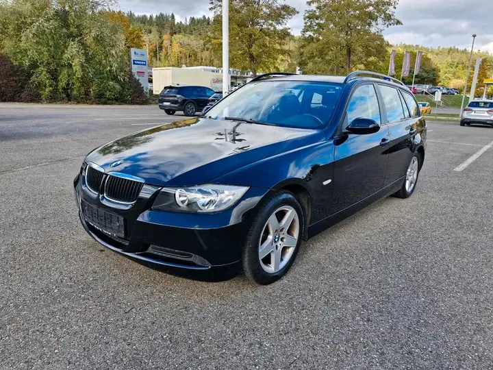BMW 318I