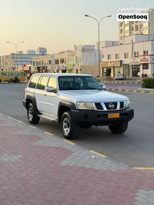 Nissan Patrol 2012 photo 5