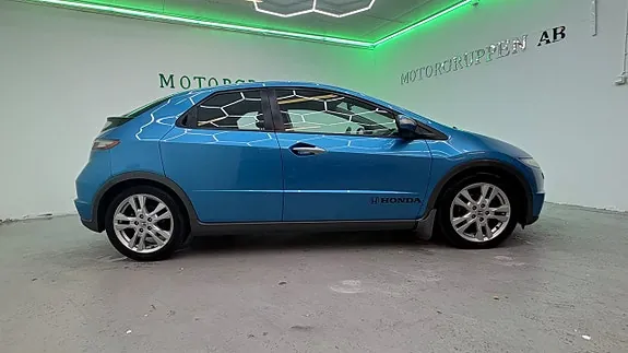 Honda Civic 2010 photo 4