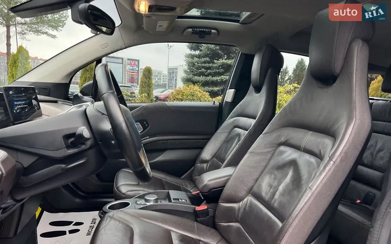 BMW I3