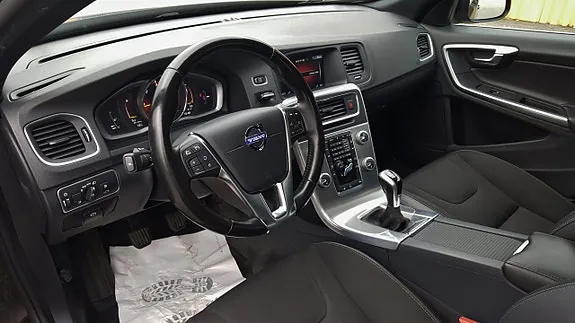 Volvo V60 2017 photo 5