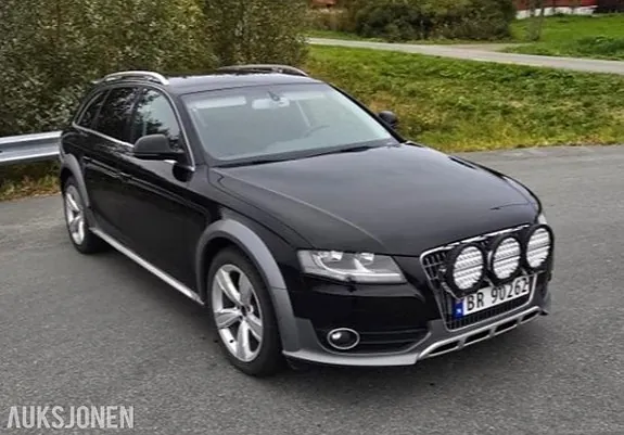Audi A4 Allroad 2010 photo 2