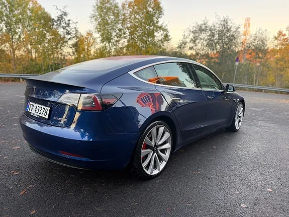 Tesla Model 3 2019 photo 5