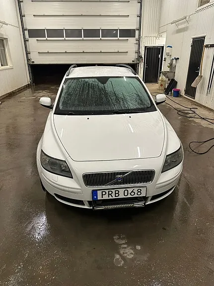 Volvo V50 2007 photo 2