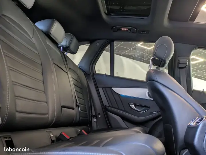Mercedes-Benz Glc 2018 photo 4