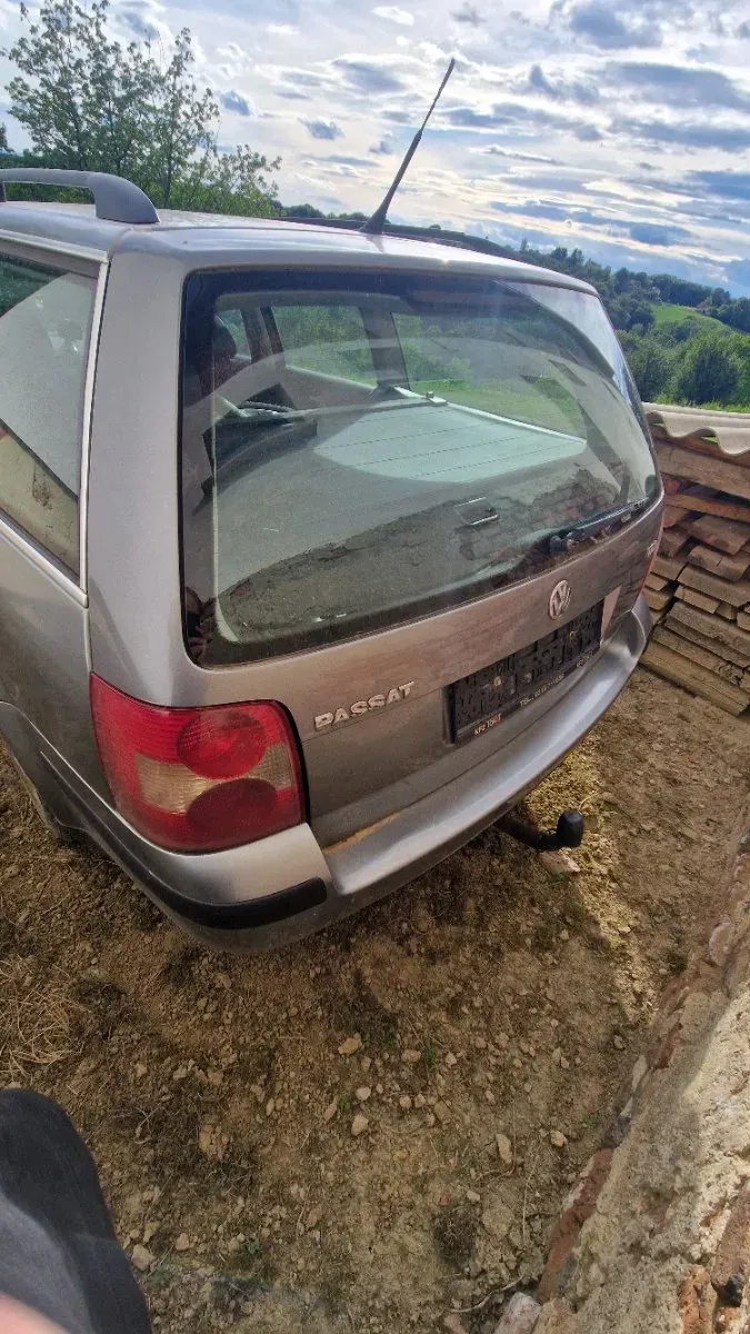 Volkswagen Passat 2005 photo 3