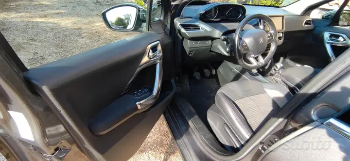 Peugeot 2008 2014 photo 4