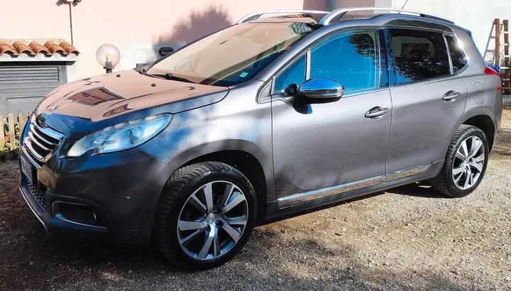 Peugeot 2008 2014 photo 2
