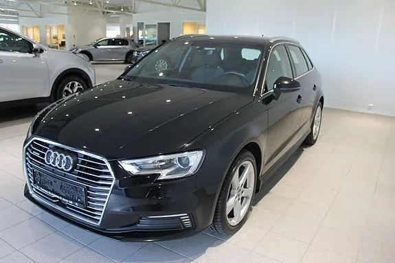 Audi A3 2020 photo 3
