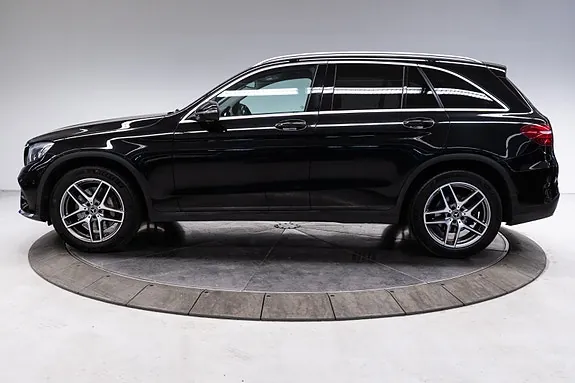 Mercedes-Benz Glc 2018 photo 2