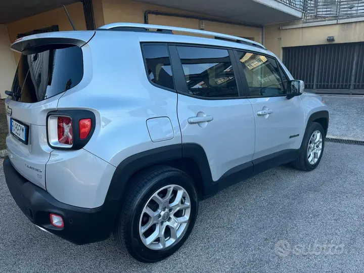 Jeep Renegade 2015 photo 3