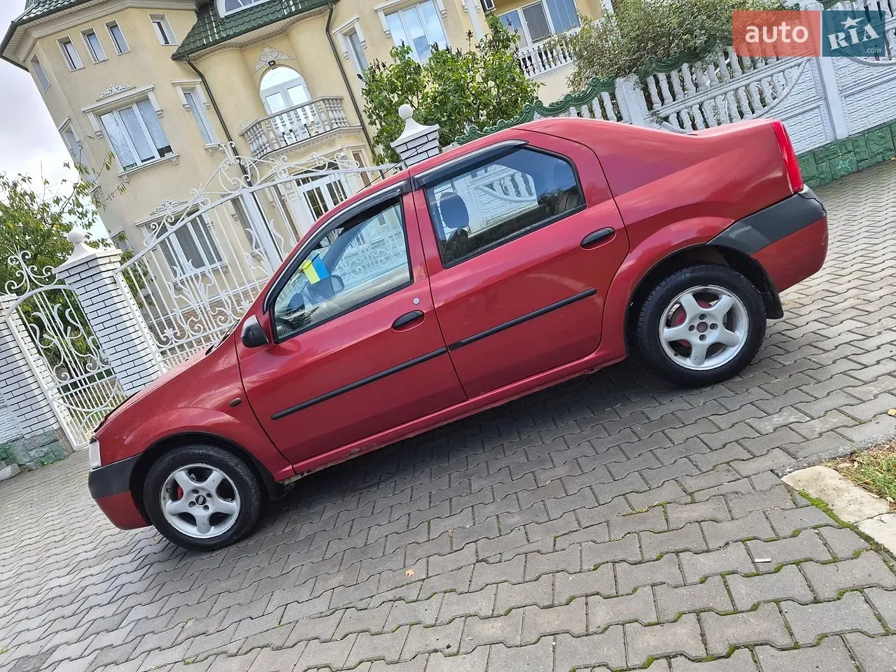 Dacia Logan 2007 photo 2