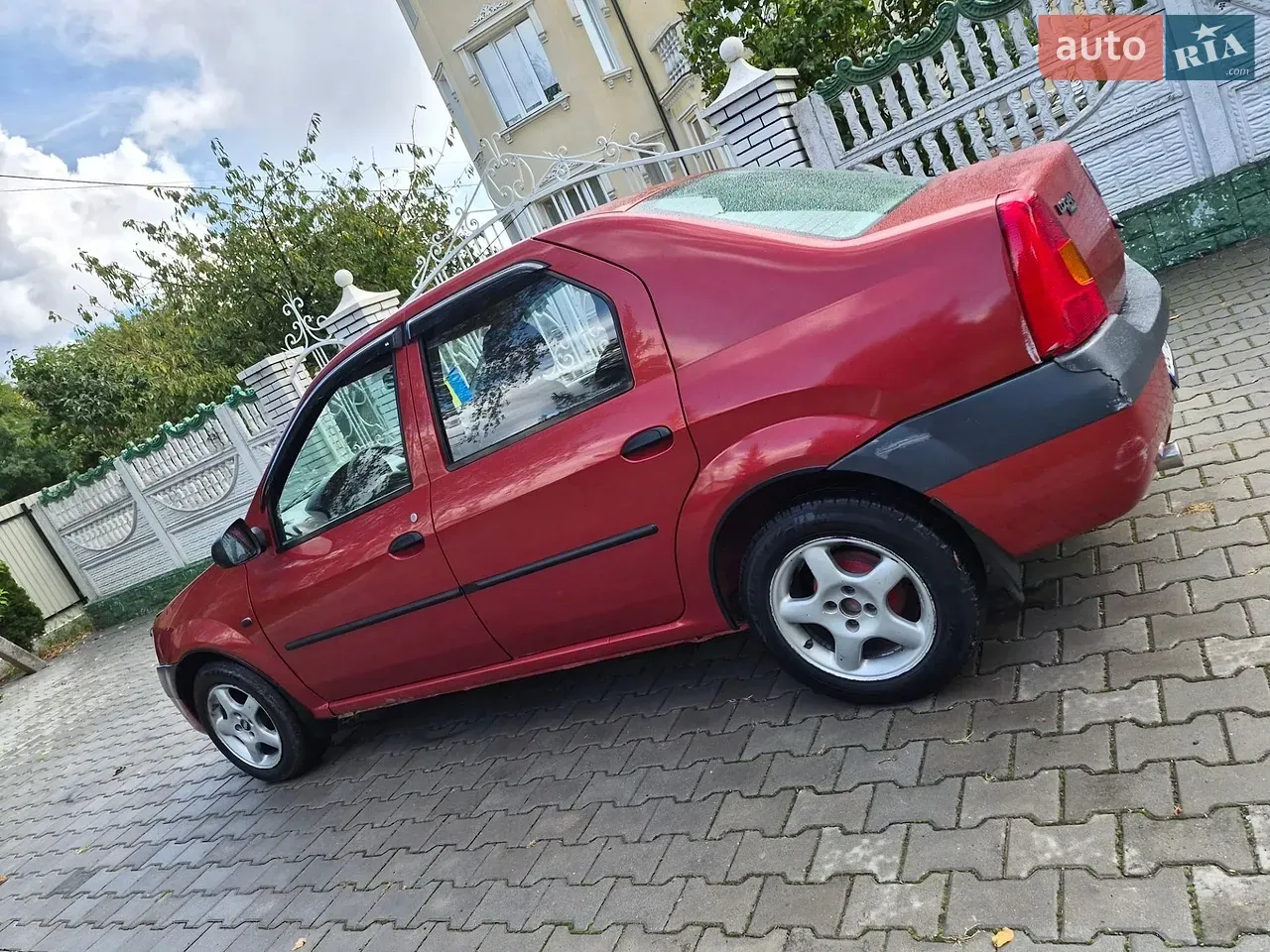 Dacia Logan 2007 photo 3