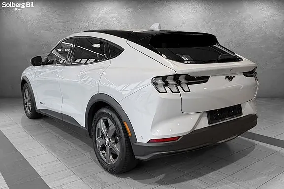 Ford Mustang Mach-E 2022 photo 4