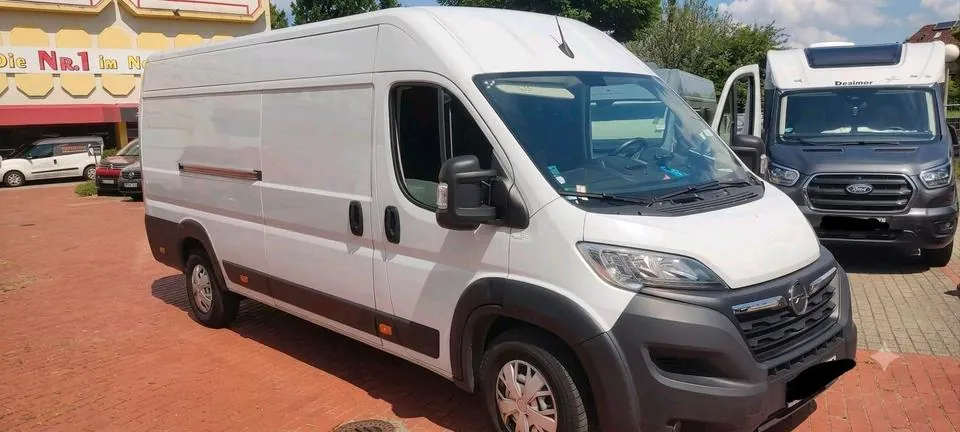 Opel Movano