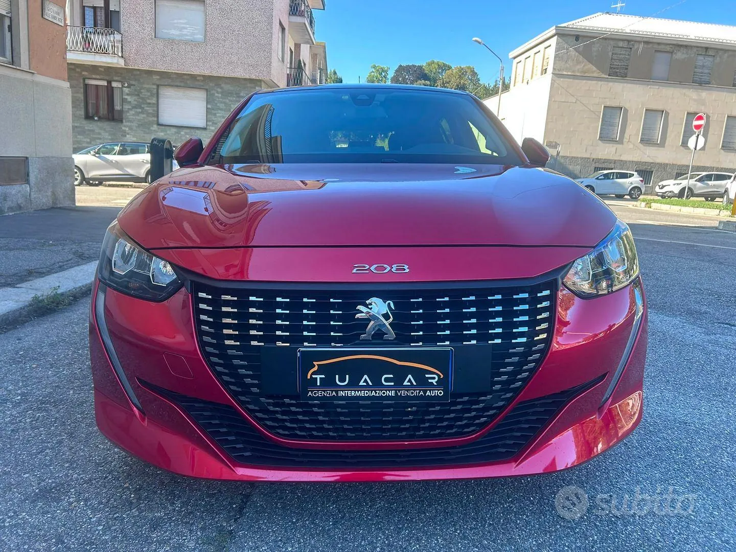 Peugeot 208 2020 photo 2