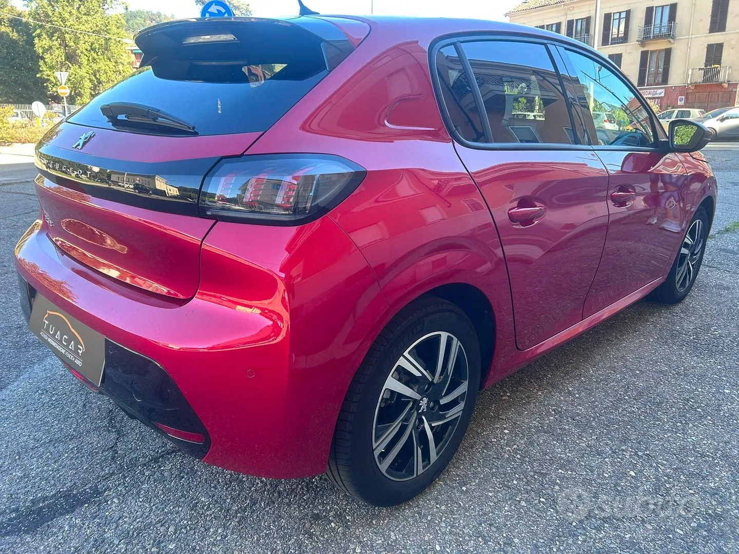 Peugeot 208 2020 photo 4
