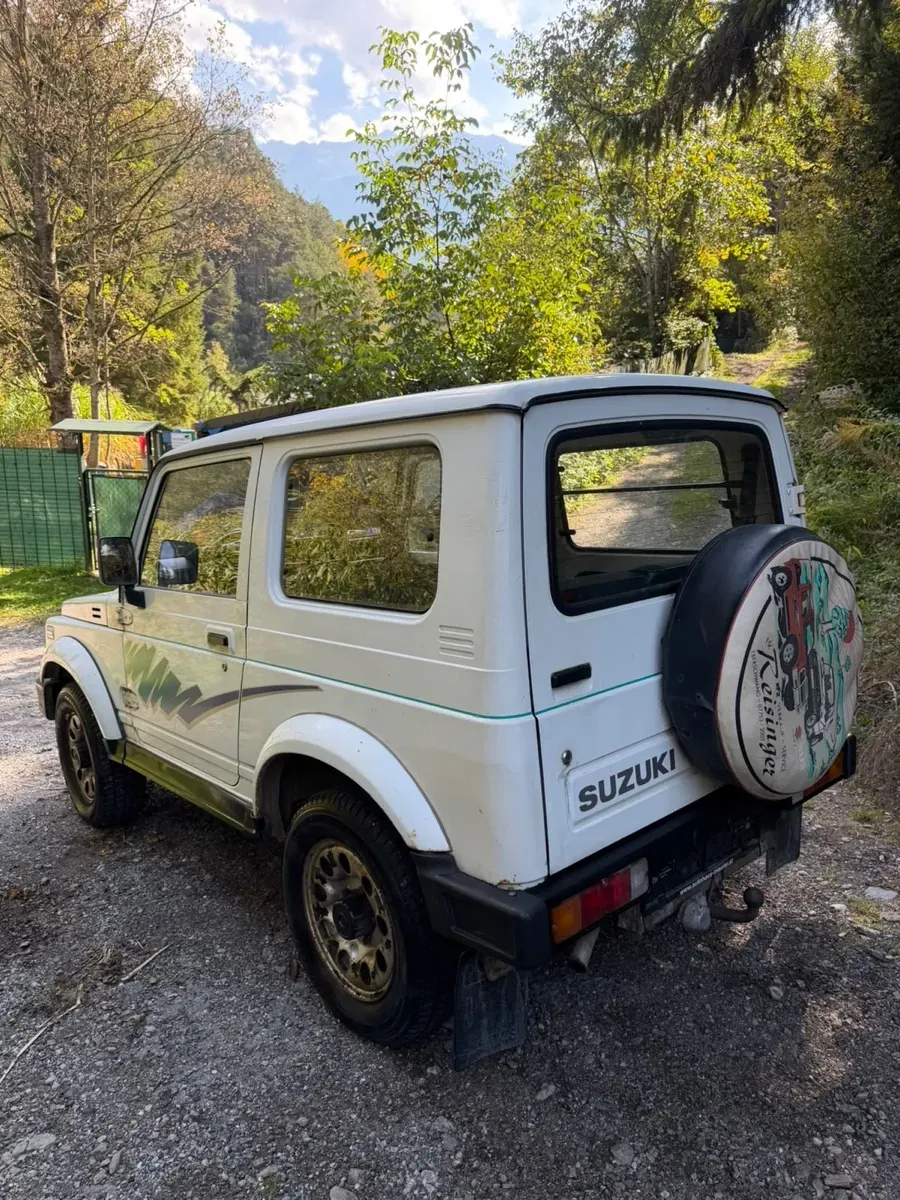 Suzuki Samurai 1994 photo 2
