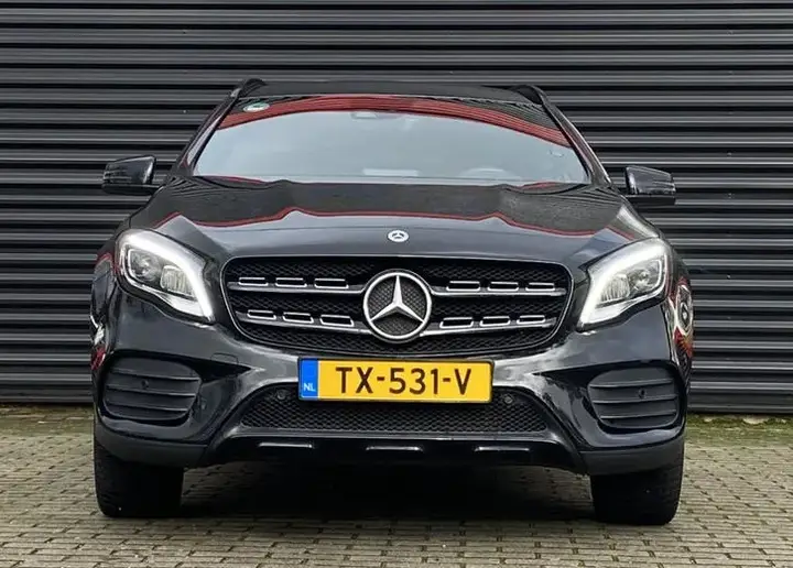 Mercedes-Benz Gla 2018 photo 2