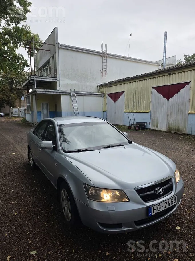 Hyundai Sonata