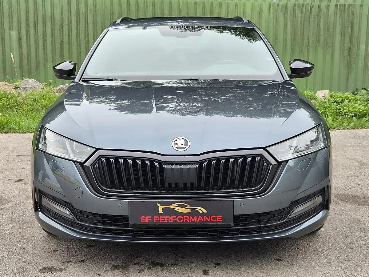 Skoda Octavia 2021 photo 3