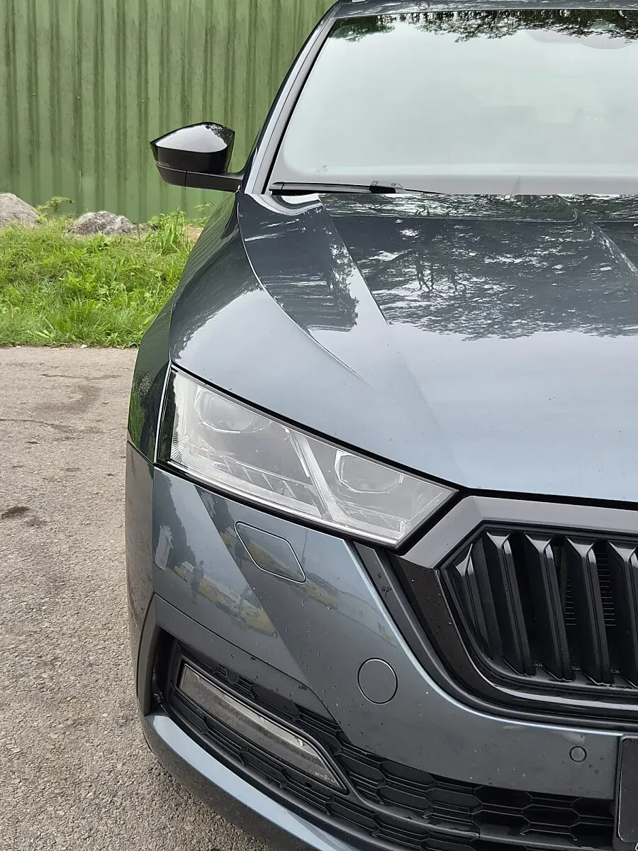 Skoda Octavia 2021 photo 2